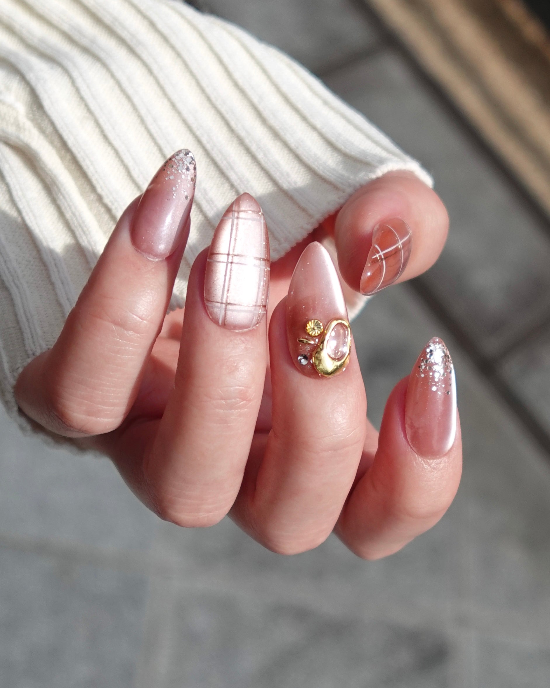 NEW】 マグボリューム水光/マグネット/コーラルピンク/ロング