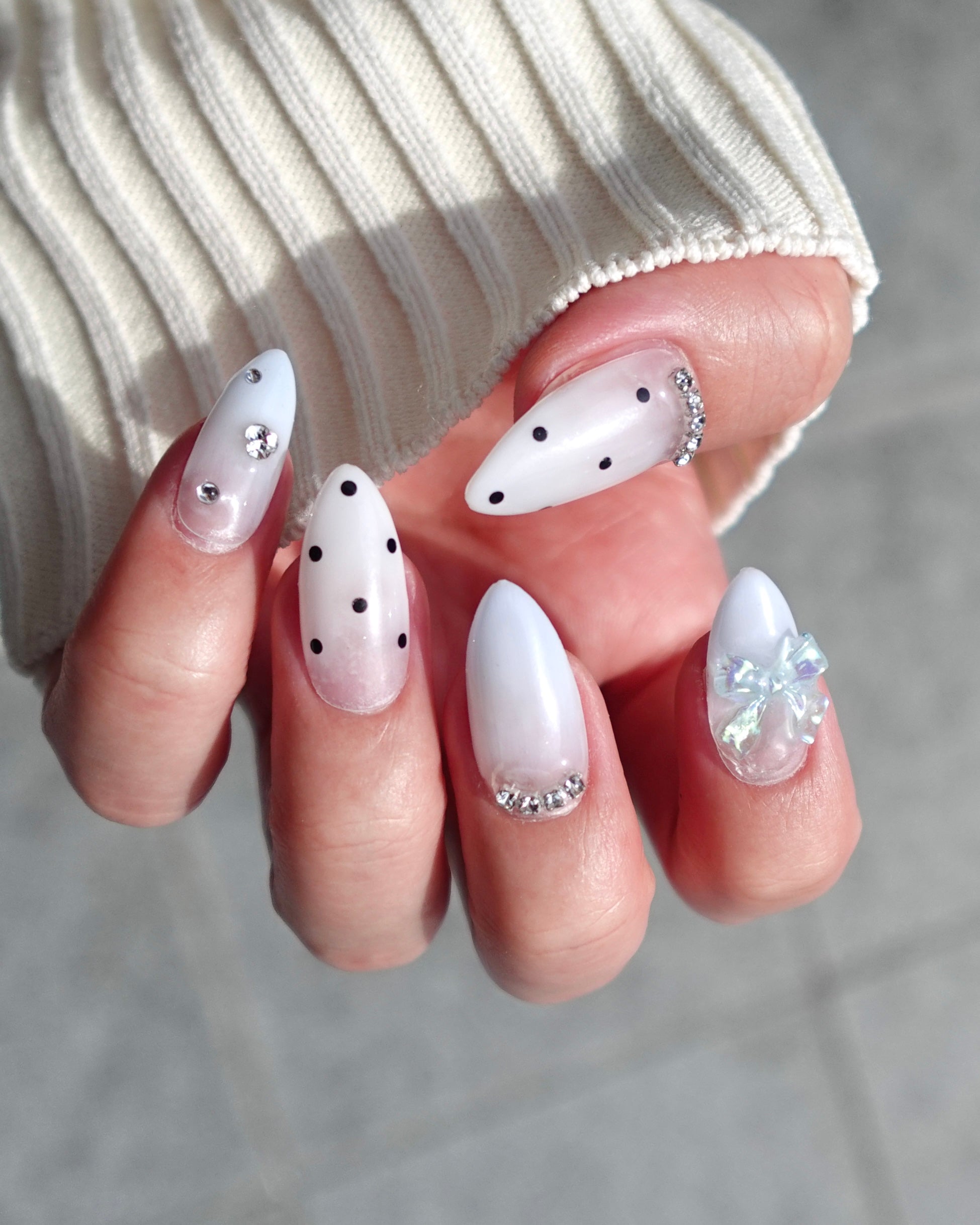 68))リボンネイル フレンチガーリー ネイルチップ グラデーション ミラー 68))リボンネイル フレンチガーリー ネイルチップ グラデーション