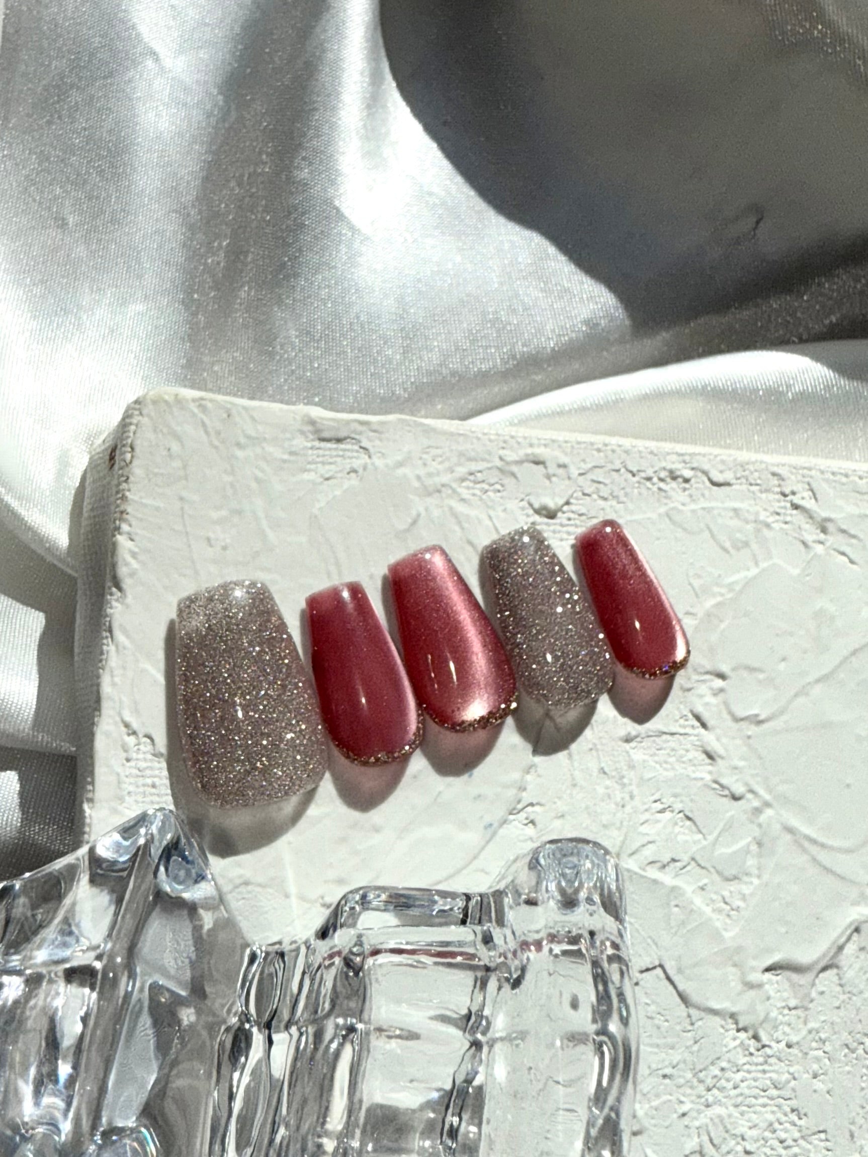 【NEW】ライト/水光/マグネットネイル/シンプルネイル/フラッシュネイル/グリッター/ナチュラル/ショートネイル/ミディアムバレリーナ/ミディアムアーモンド/ネイルチップ