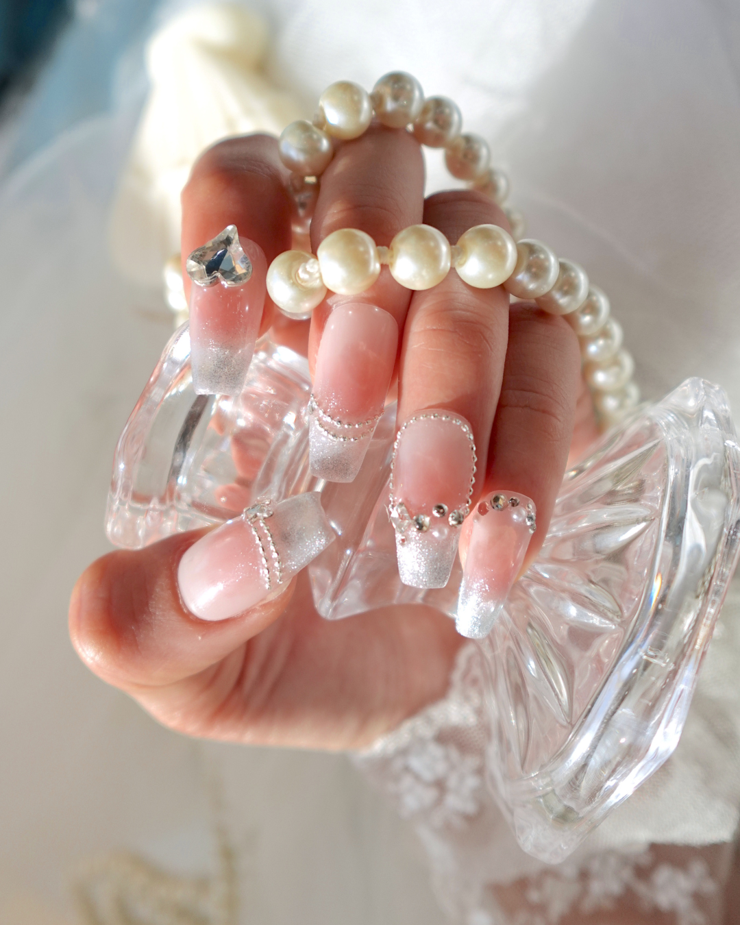 ネイルチップ ワンホン シルク 薔薇 ビジュー